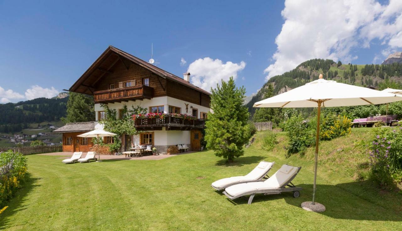 Villa Al Bosco Selva di Val Gardena Exterior foto